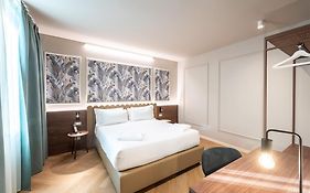 Neo Hotel